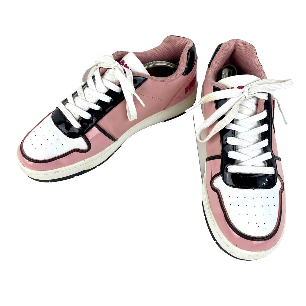 Hello Kitty Tennis Shoes Women's 9 Pink Flats 40.5 Low Top Sneakers Trainers EUC